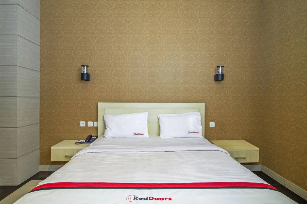 RedDoorz @ Kebayoran Lama