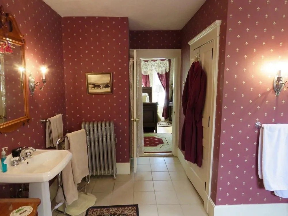 The Sleigh Maker Inn Bed and Breakfast