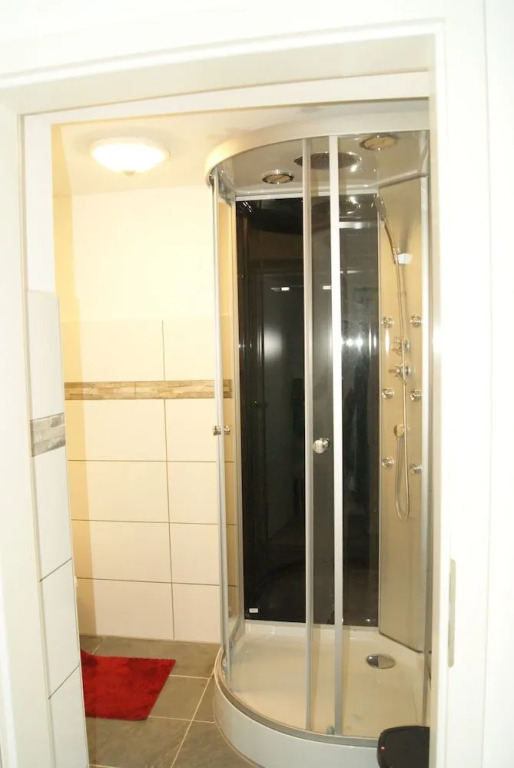 SILONCE Hotels & Restaurant