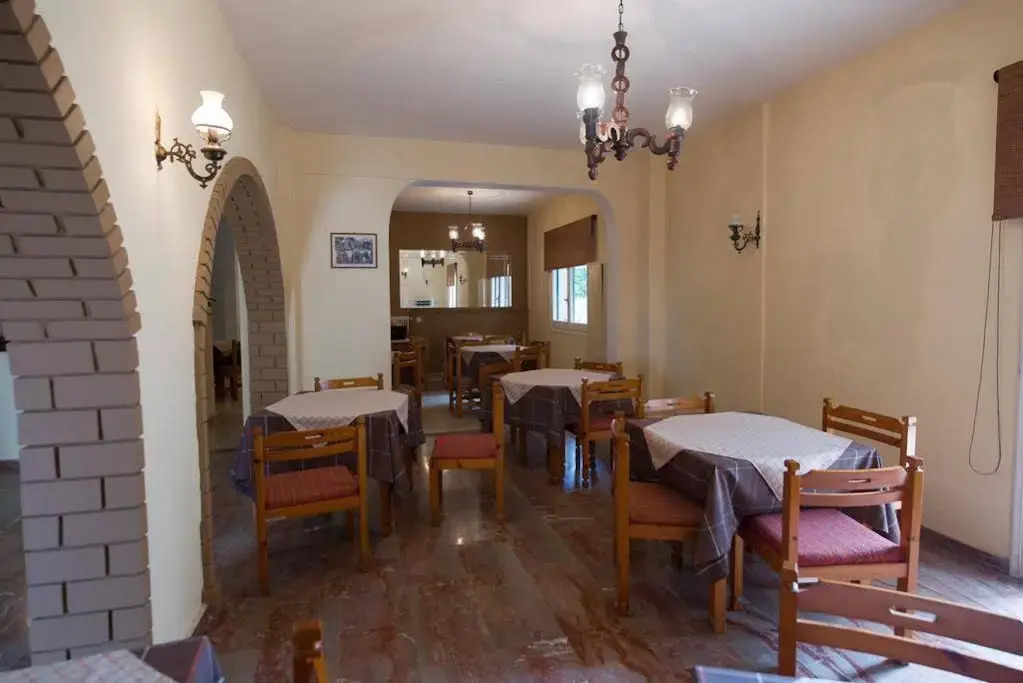 Marie Hotel