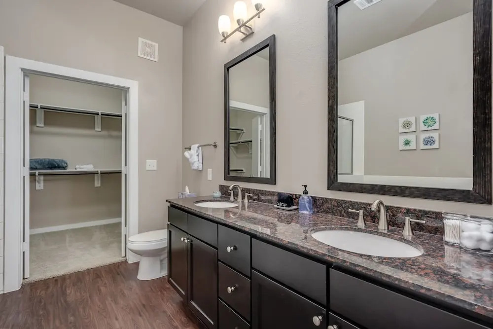 Kasa Houston Galleria Apartments