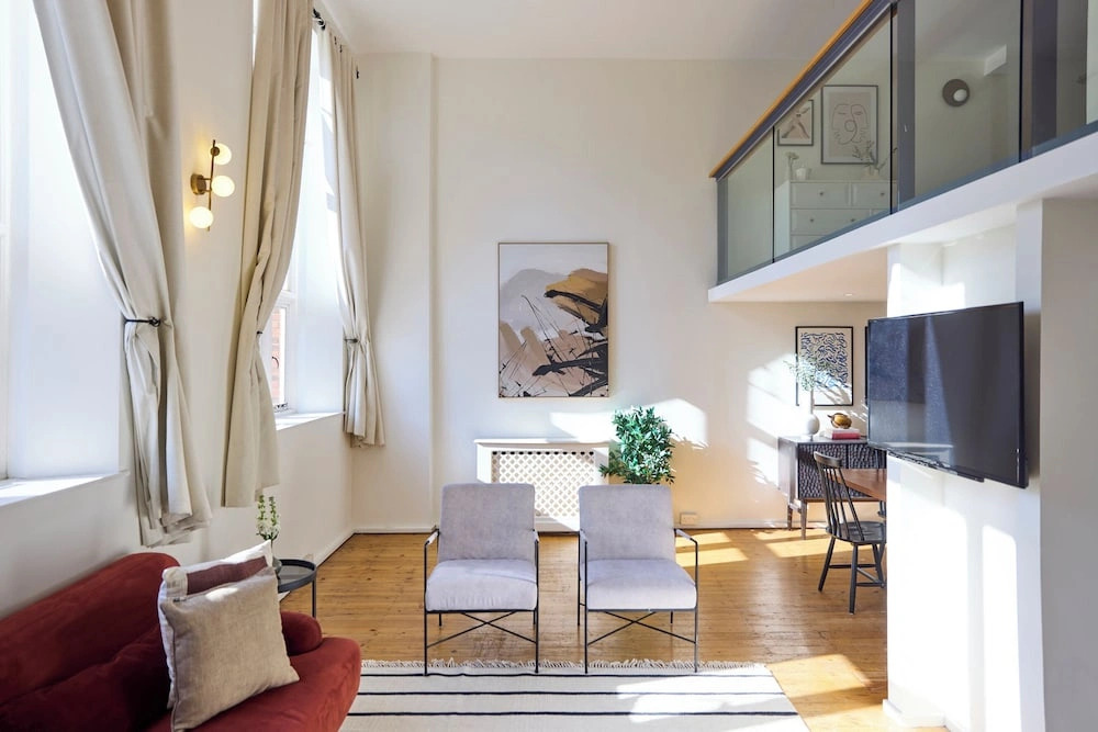 St Gabriels Loft Apartment