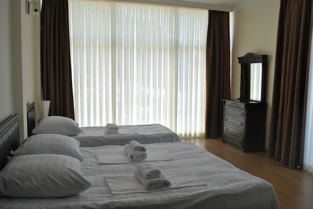 Black Sea Hotel / Отель Черное море