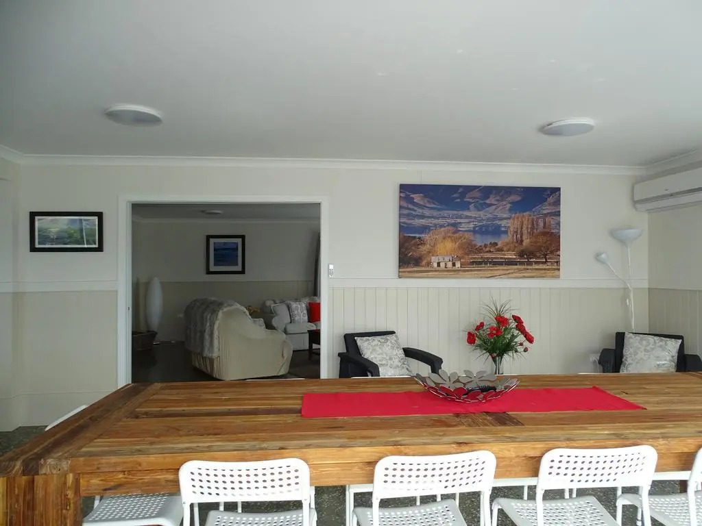 Kakatu Retreat Bed & Breakfast