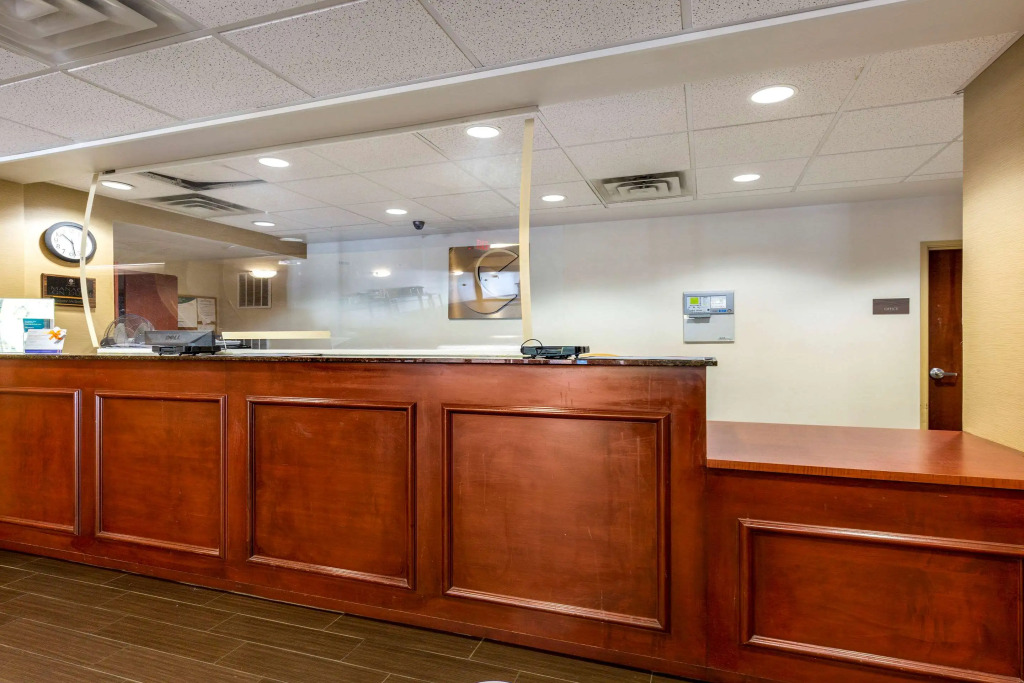 Comfort Inn & Suites Cambridge