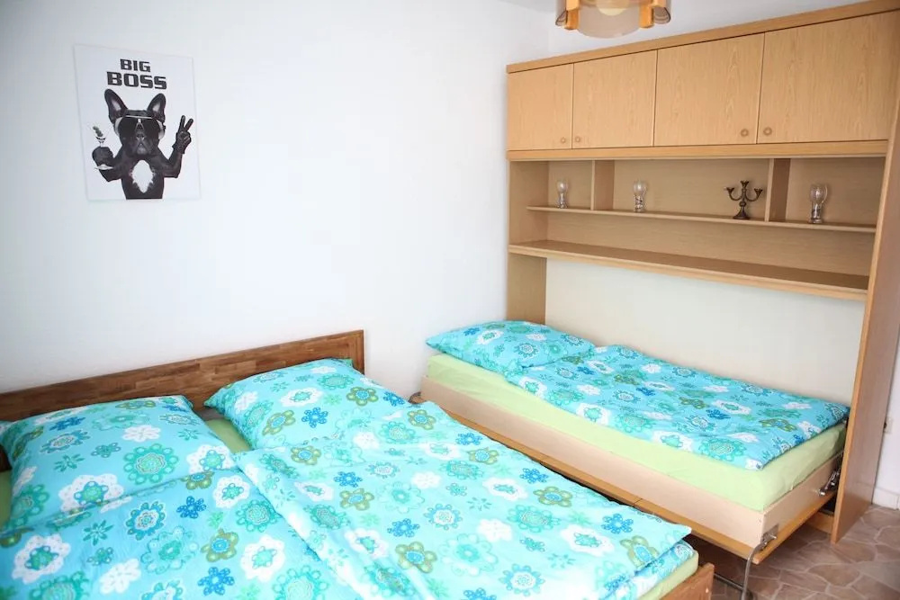 Bermuda Apartment