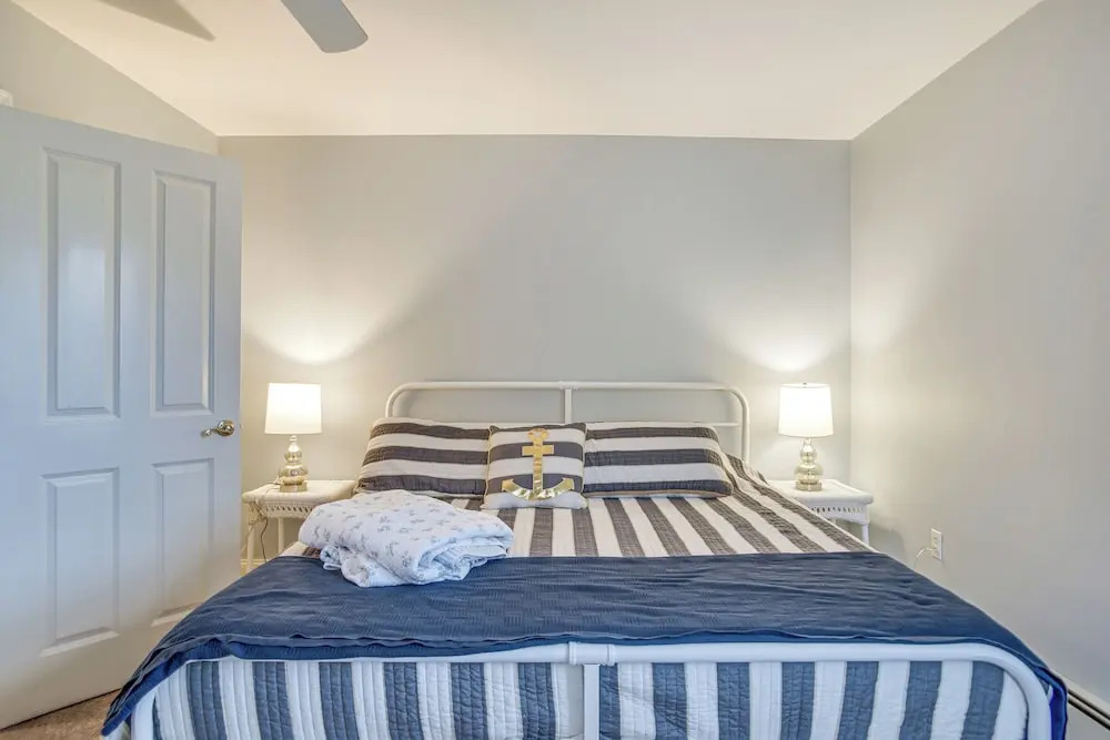 Fish, Golf & Relax Beachside: South Yarmouth Gem!
