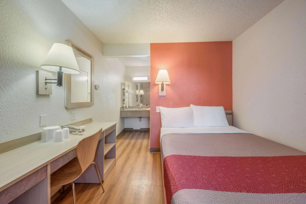 Motel 6-Fairfield, CA - North
