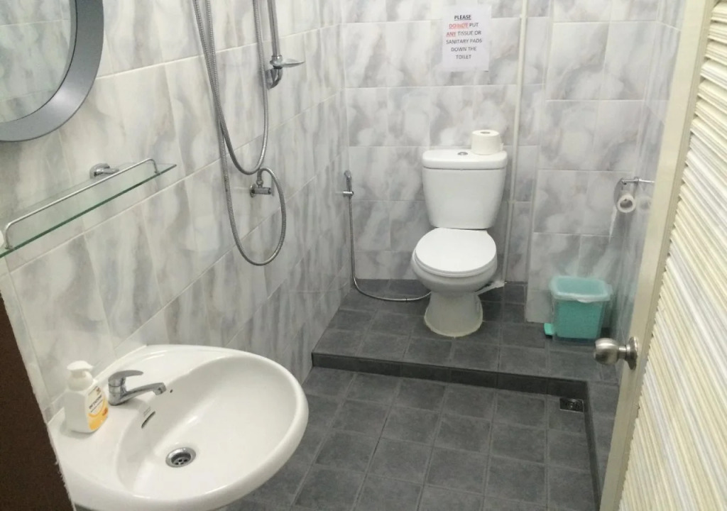 La Maison Verte Hostel