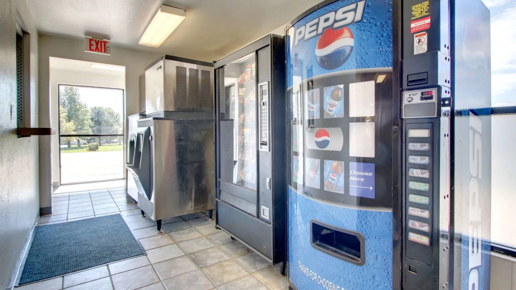 Motel 6-Normal, IL - Bloomington Area