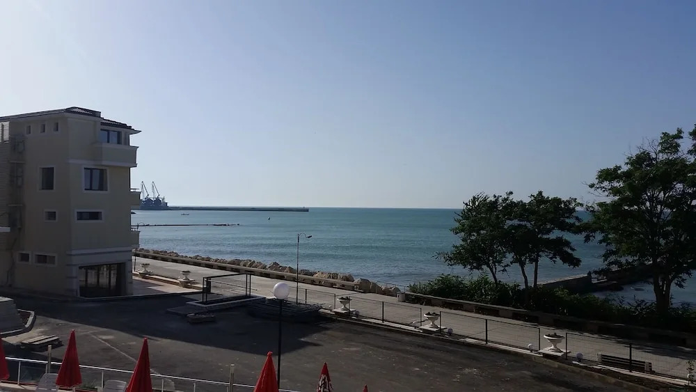 HPM Black Sea Princess Apartments