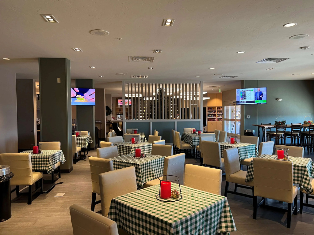 Best Western Plus Fillmore Inn & Suites