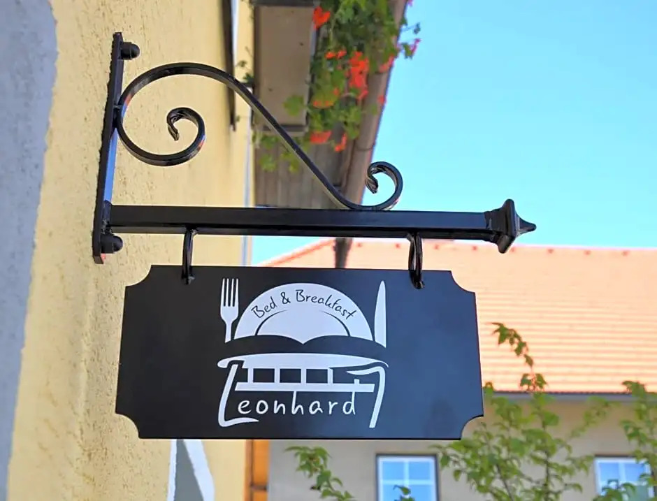 B&B Leonhard 7
