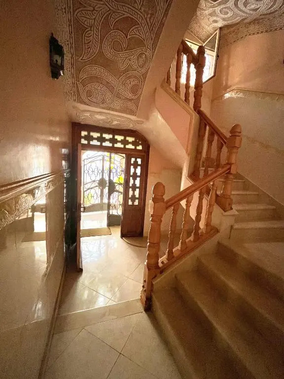Seaside View: Enjoy Sunsets at fully equipped Apt.