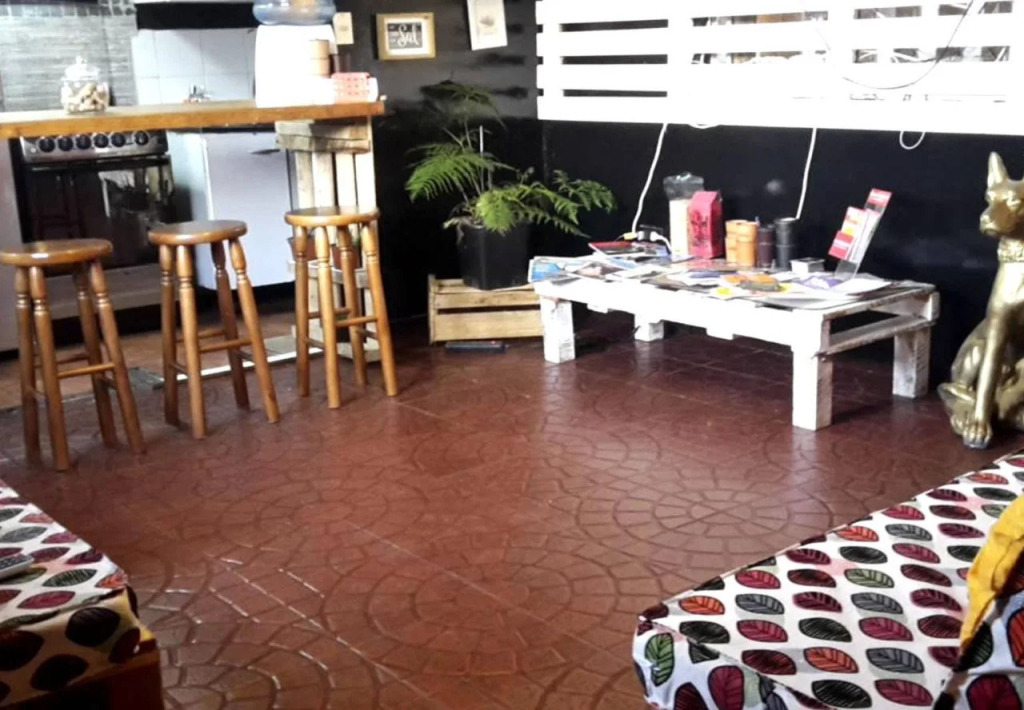 Karamba Hostel