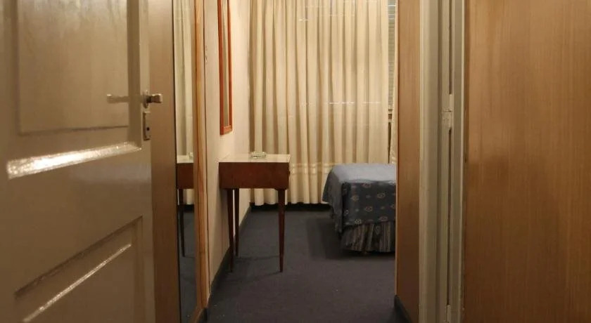 Hotel Rodney
