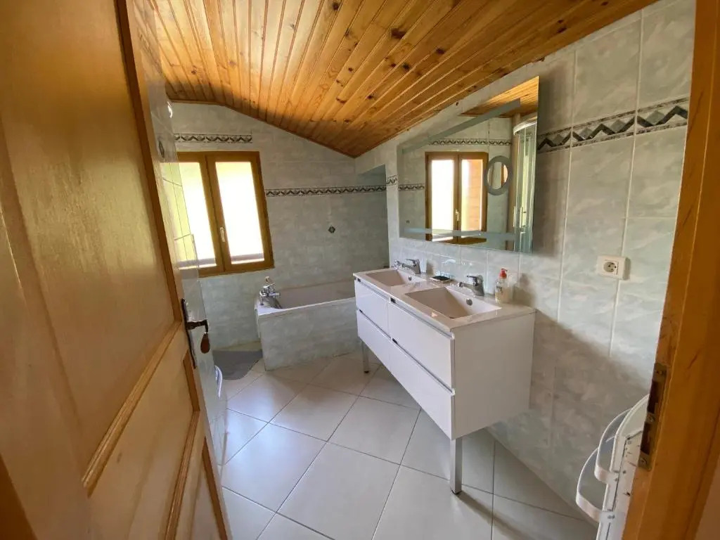 GITE DE FRANCE 8 pers - CLEDICIHOME - Vue magnifique ! - Fibre et Parking privé ! !