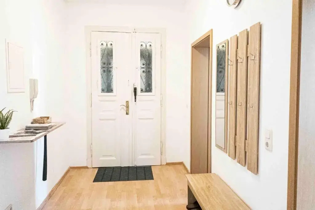 Top moderne Wohnung in Leipziger Altbau - Netflix inklusive