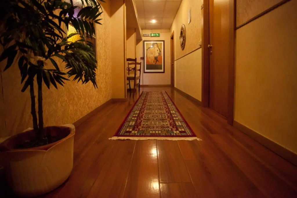 Phi Hotel Ambra