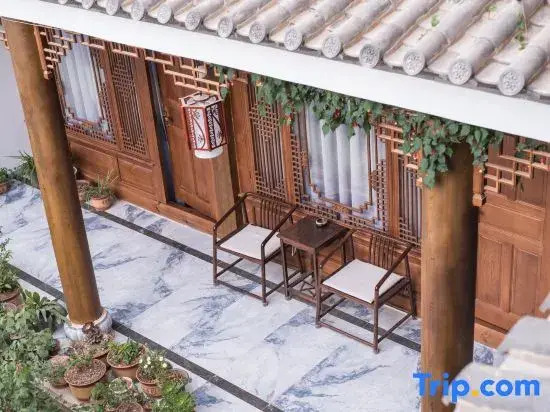 Shaxi Ancient Town Xie Yue San Xing Hotel