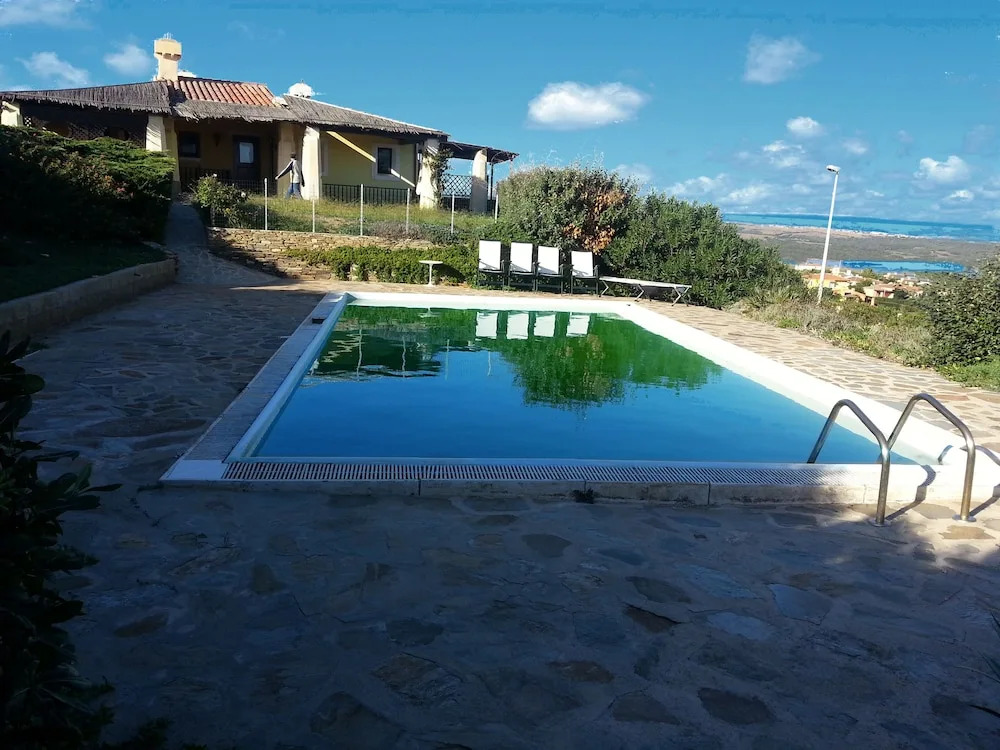 Villa Fresia With Garden and Private Pool Sea View