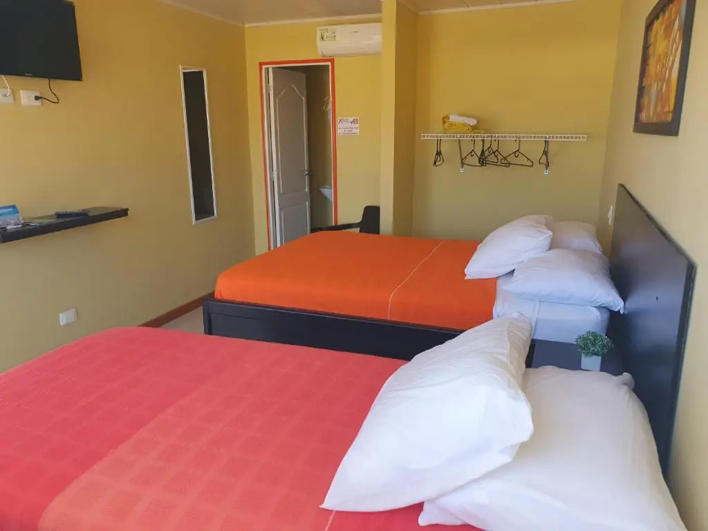 Victorias Gennie Bay Village Hostal
