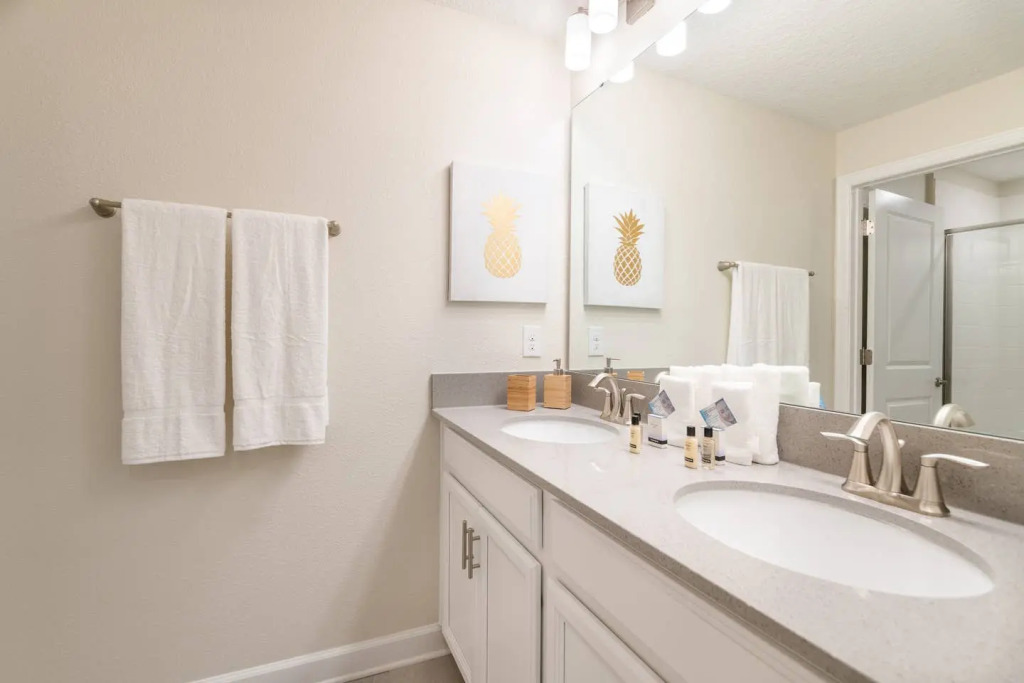 Pleasant house in Storey Lake with a nice private pool