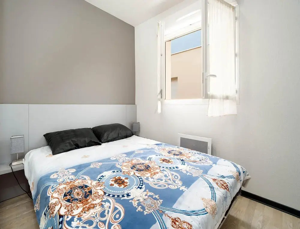 Villa in Serignan Near Sandy Beach