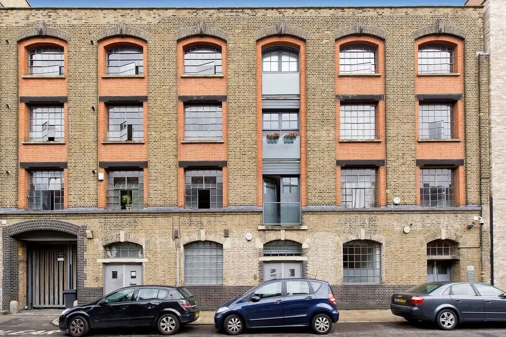 Unique & Vibrant 1-bed Loft With Roof Garden