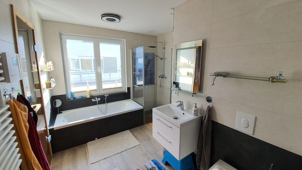 Schwimmendes Haus Robby II