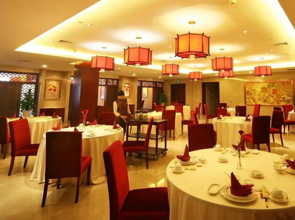 Dingli International Hotel
