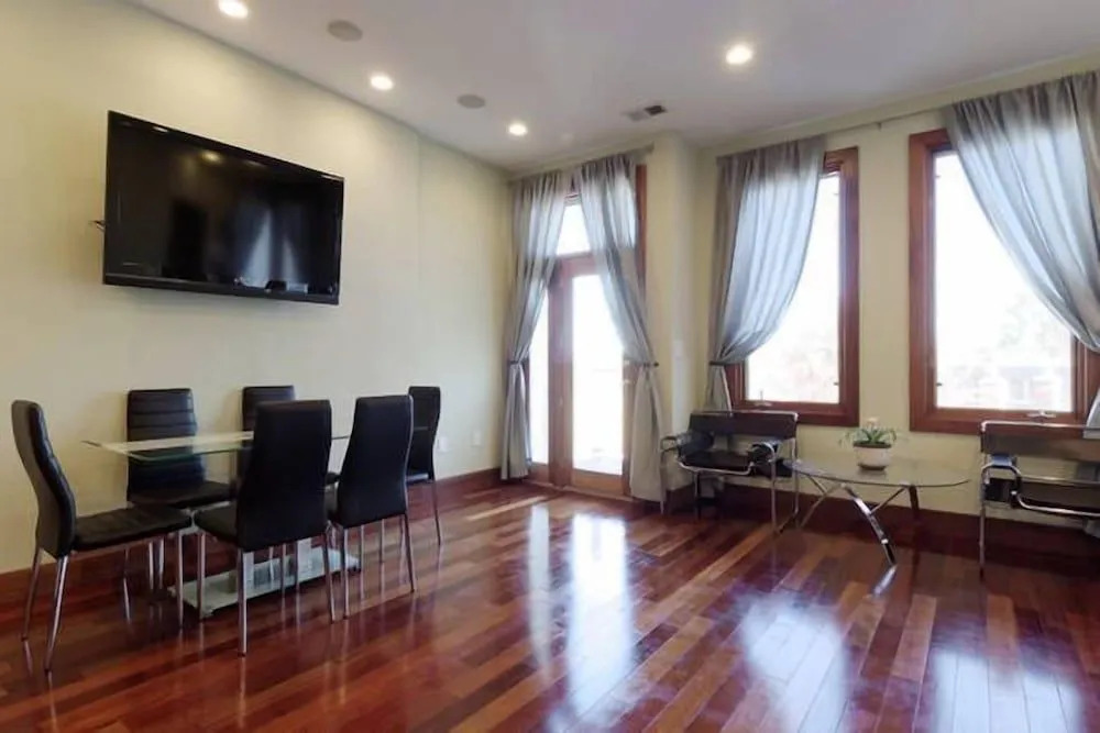 City Apartments