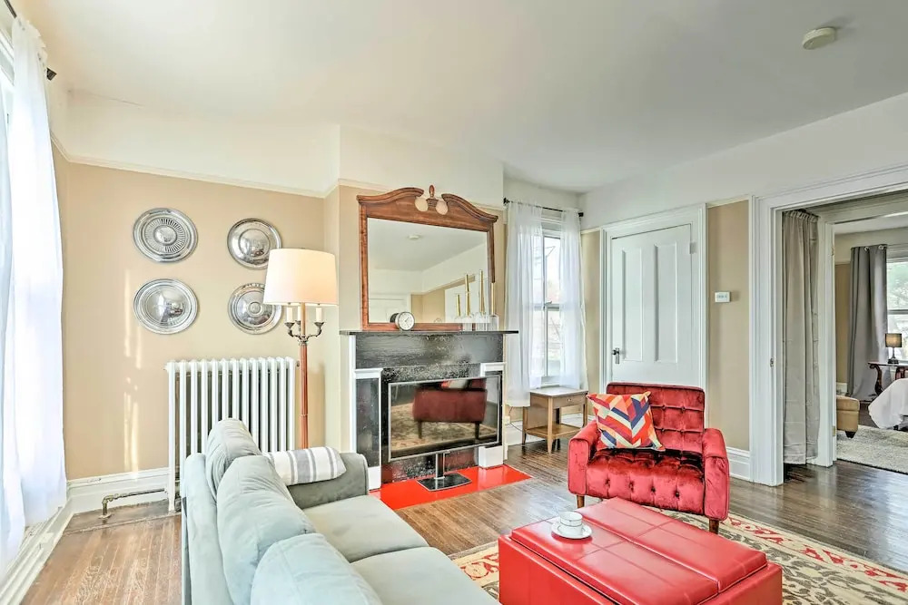 Historic Poughkeepsie Apt - Walkable Location