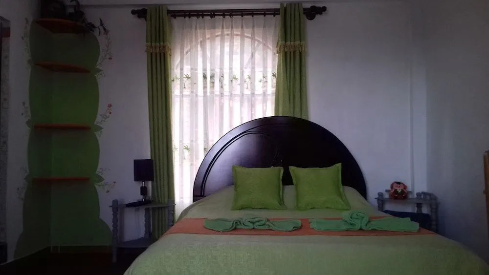 HOSTAL PIEDRA ANDINA - Copacabana