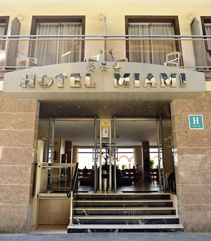 Hotel Miami Calella - El de siempre, como nunca