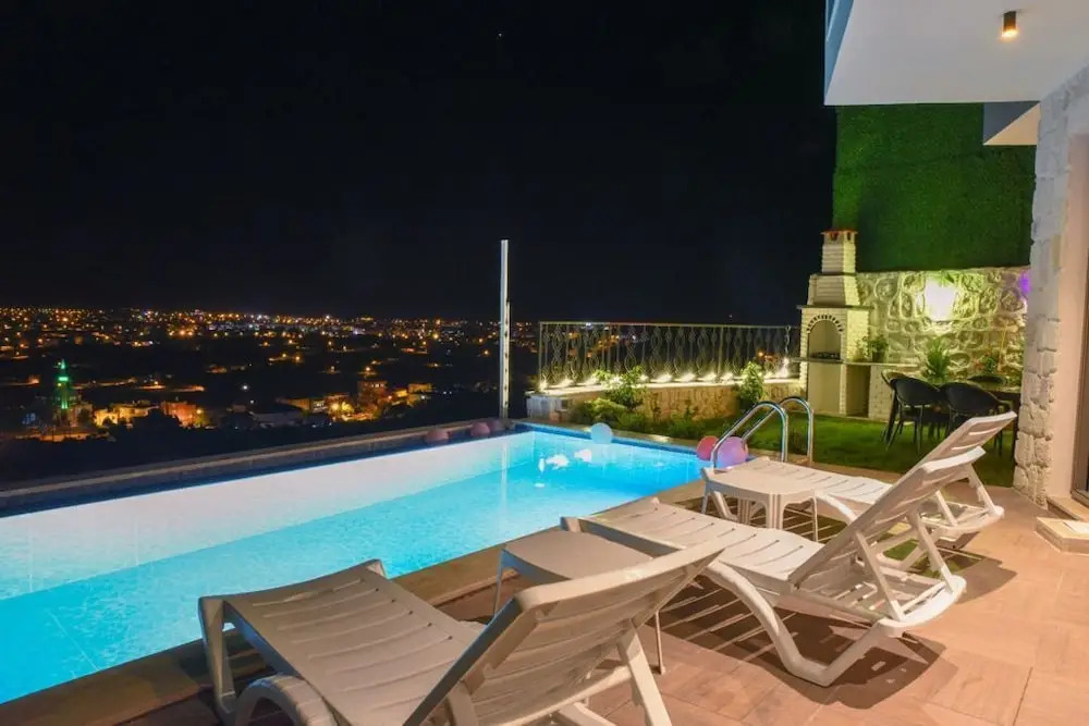 Demre Villas