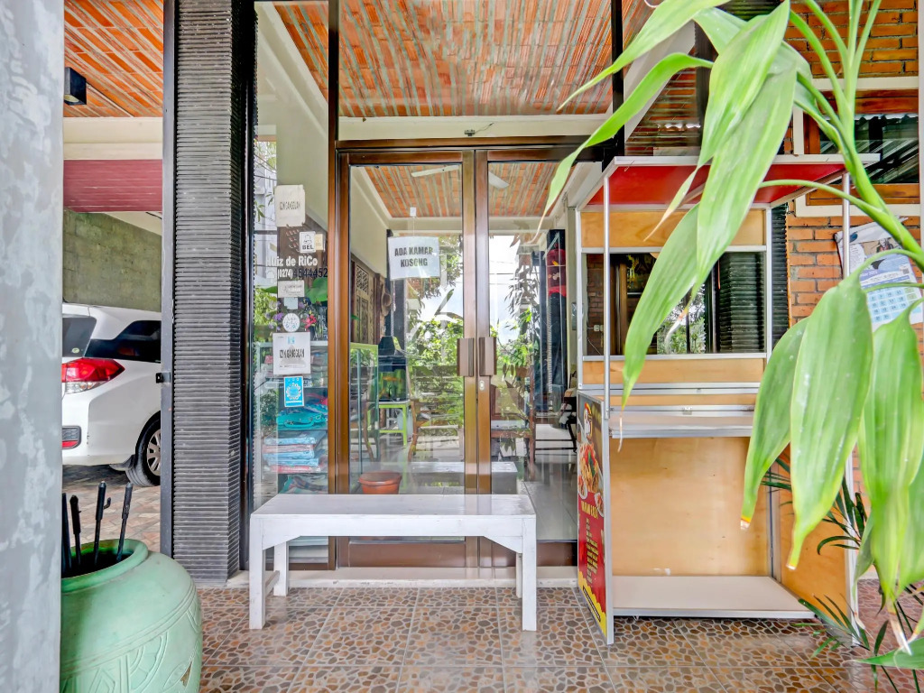 OYO 90681 Huiz De Rico Guesthouse