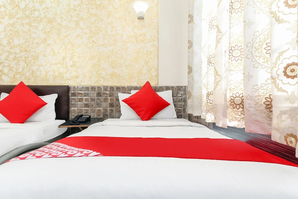 Oyo 29350 Krupa Lodging