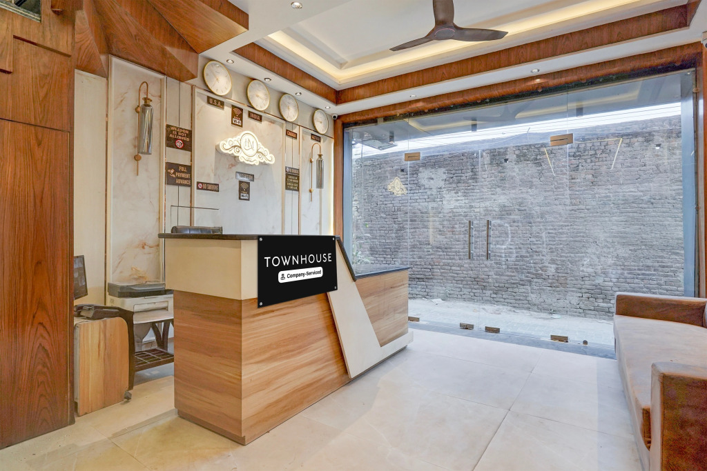 Super Townhouse Ram Talai Crossway Formerly Midway