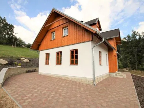 Hranicna 2
