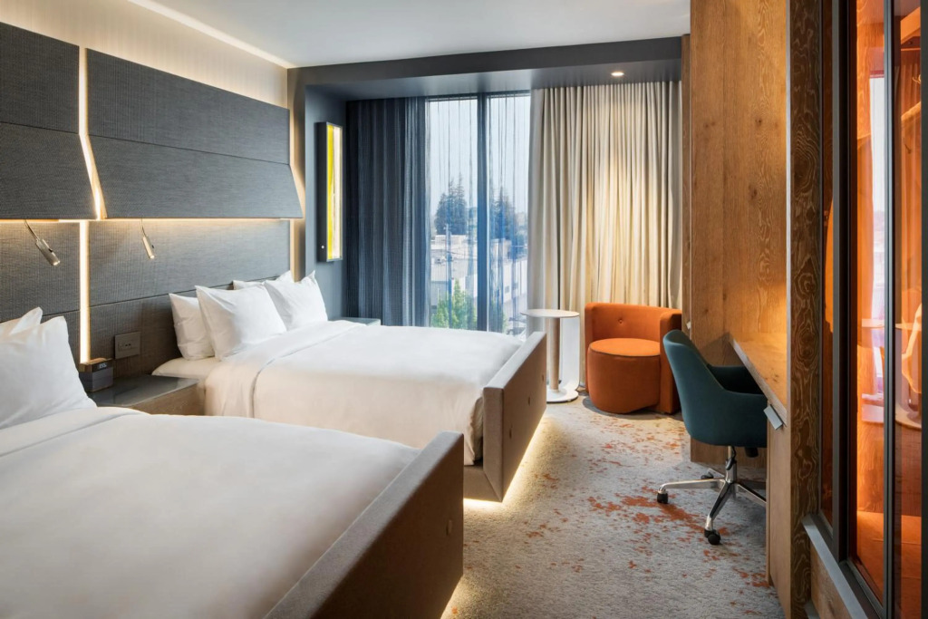 Hotel Nia, Autograph Collection