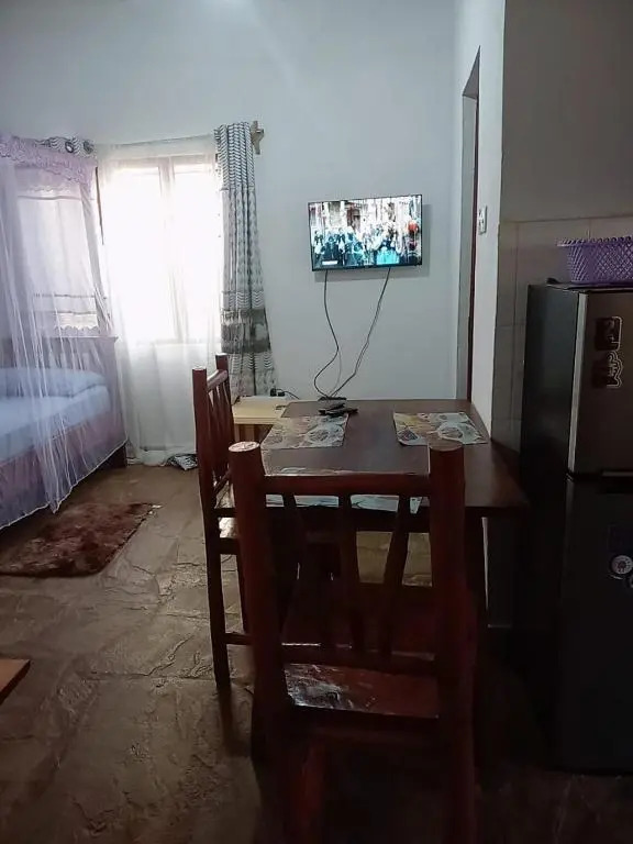Darad Diani Hotel