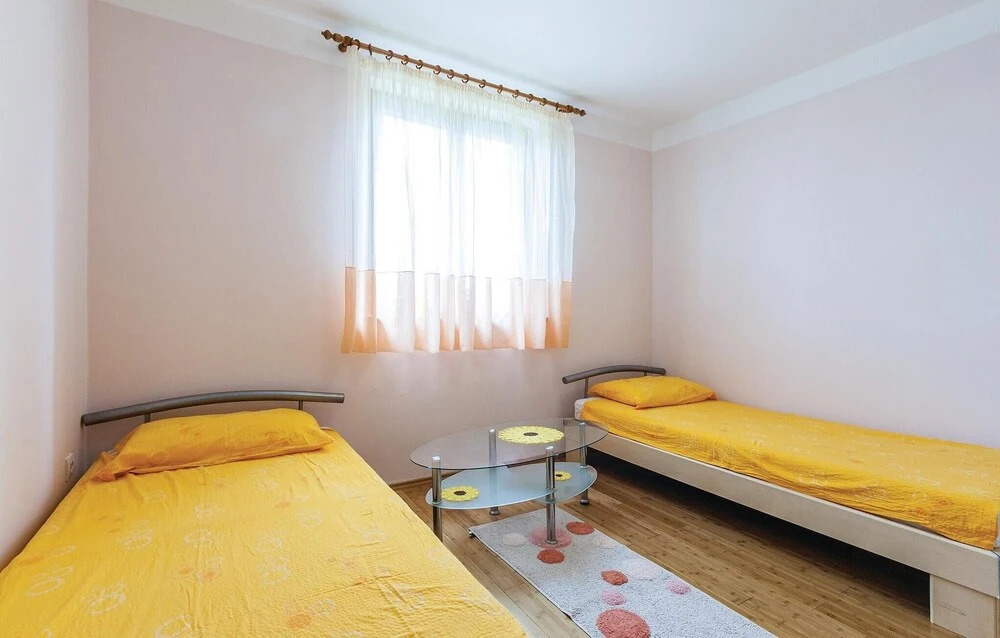 Beautiful Home in Peroj With Wifi and 2 Bedrooms