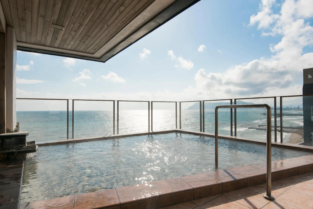 Imagine Hotel & Resort