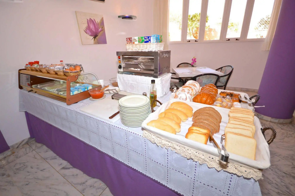 Hostal Molins Park
