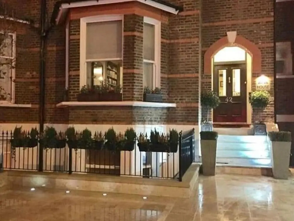 Homely Apartment in London Near Hyde Park, London Zoo, Gyms