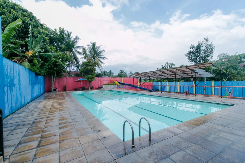 Amazon Homestay Syariah by OYO