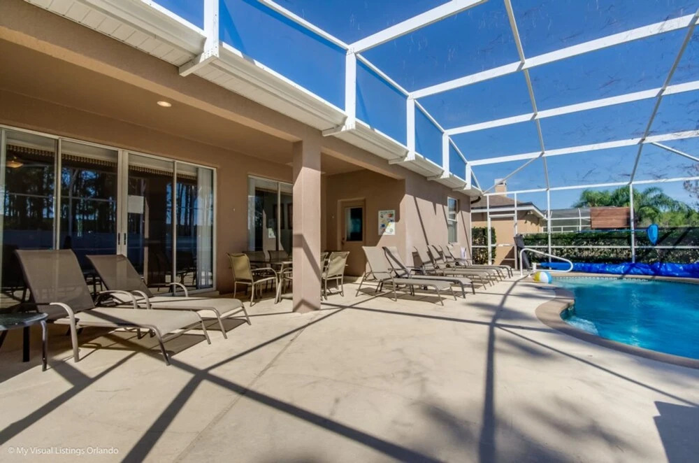 Highlands Reserve Golf & Country Club - 222 Nottingham Way