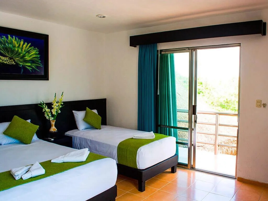 Hotel Arrecifes Costamaya