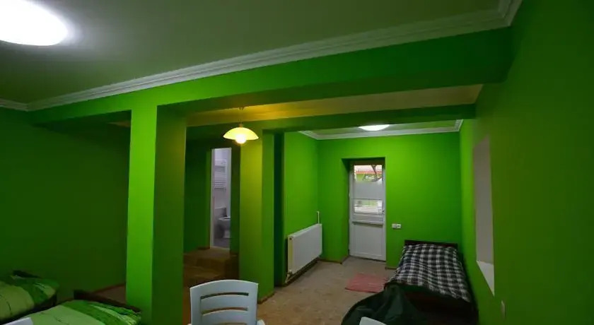 Viator Guest House